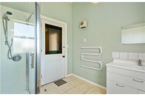 Photo of property in 120 Lincoln Road, Addington, Christchurch, 8024