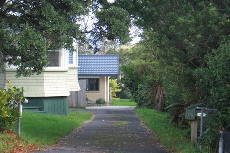 Photo of property in 15 Captain Scott Road, Glen Eden, Auckland, 0602