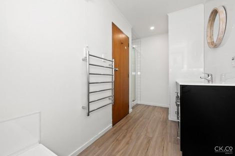 Photo of property in 4/6 Cornwall Street, Hutt Central, Lower Hutt, 5010