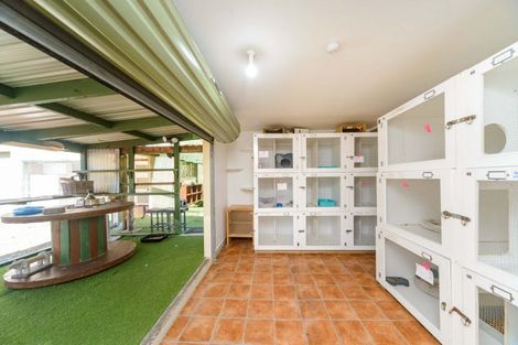 Photo of property in 1590 State Highway 3, Awahuri, Palmerston North, 4476