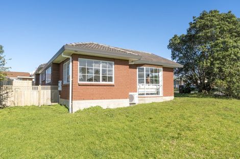 Photo of property in 2 Diana Place, Ranui, Auckland, 0612