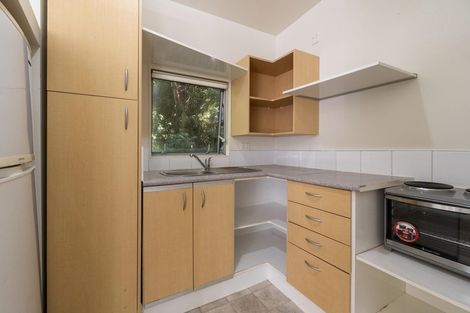 Photo of property in 53 Wood Bay Road, Titirangi, Auckland, 0604