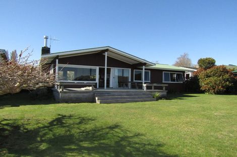 Photo of property in 30 Nisbet Terrace, Kinloch, Taupo, 3377