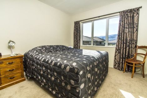 Photo of property in 6 Madison Lane, Cromwell, 9310