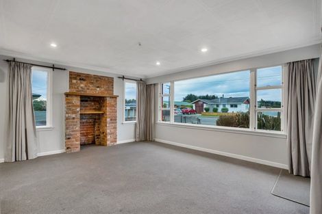 Photo of property in 71 Albert Street, Winton, 9720