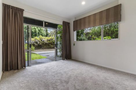 Photo of property in 37 Roberton Road, Avondale, Auckland, 1026