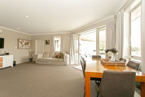 Photo of property in 6 Halston Close, Huntingdon, Ashburton, 7774