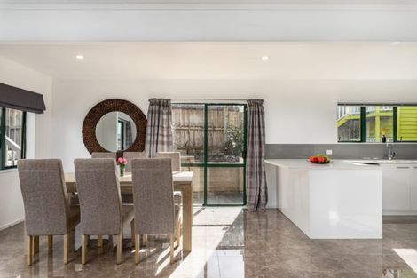 Photo of property in 1/9 Barcroft Place, Clendon Park, Auckland, 2103