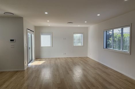 Photo of property in 49a Elliot Street, Howick, Auckland, 2014