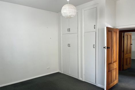 Photo of property in 43 Mortimer Terrace, Brooklyn, Wellington, 6021