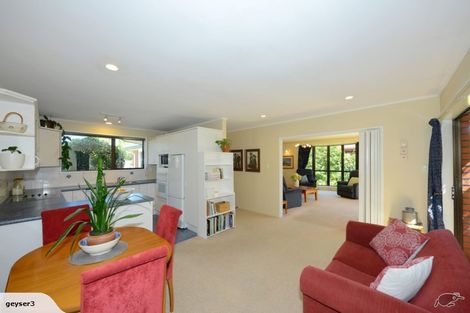 Photo of property in 25d Ramore Place, Redwood, Christchurch, 8051