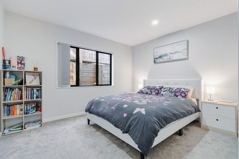 Photo of property in 1 Kohuora Lane, Papatoetoe, Auckland, 2025