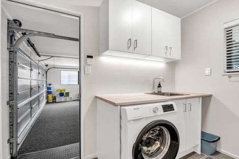 Photo of property in 6b Matipo Avenue, Pomare, Rotorua, 3015