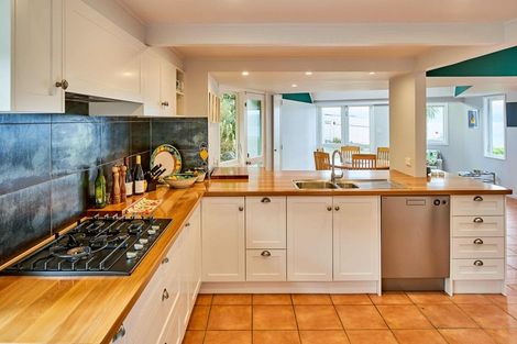 Photo of property in 59 Rama Crescent, Khandallah, Wellington, 6035