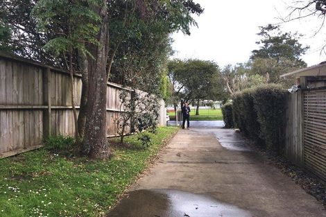 Photo of property in 2/17 Mount Carmel Place, Meadowbank, Auckland, 1072