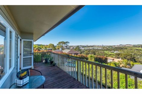 Photo of property in 10/61 The Avenue, Albany, Auckland, 0632