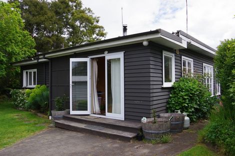 Photo of property in 2/31 Tamatea Road, Taupo, 3330