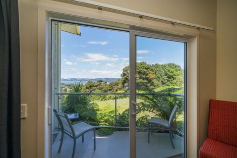 Photo of property in 49 Tarapatiki Drive, Whitianga, 3510