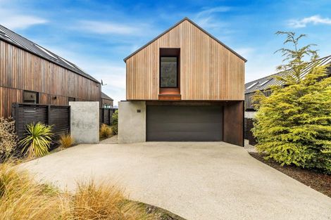 Photo of property in 17 Double Cone Road, Jacks Point, Queenstown, 9371