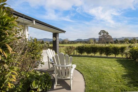 Photo of property in 28 Arran Drive, Aongatete, Katikati, 3178