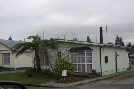 Photo of property in 6 Inverness Street, Dunollie, Runanga, 7803