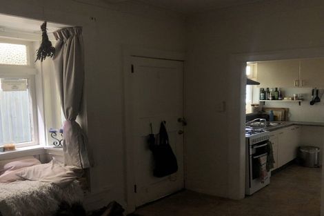 Photo of property in 135 Wallace Street, Mount Cook, Wellington, 6021