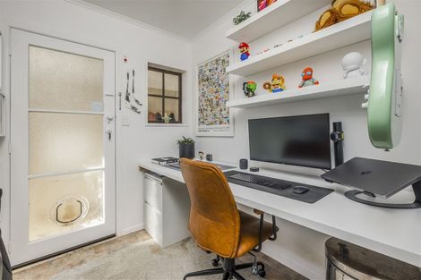 Photo of property in 174 Victoria Street West, Pukekohe, 2120