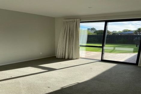 Photo of property in 8 Jozecom Place, Rolleston, 7614