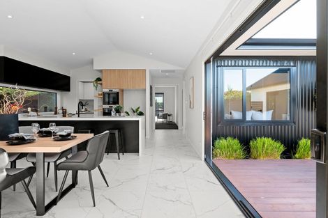 Photo of property in 4 Riverpoint Glade, Flagstaff, Hamilton, 3210