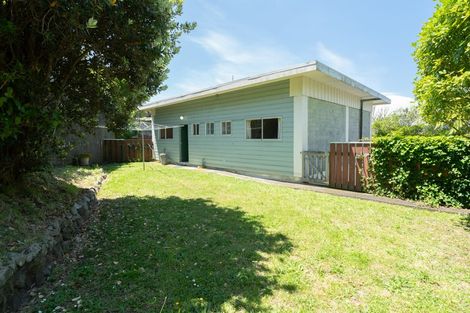 Photo of property in 2/29 Truscott Avenue, Johnsonville, Wellington, 6037