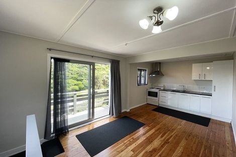 Photo of property in 97 Dowse Drive, Maungaraki, Lower Hutt, 5010