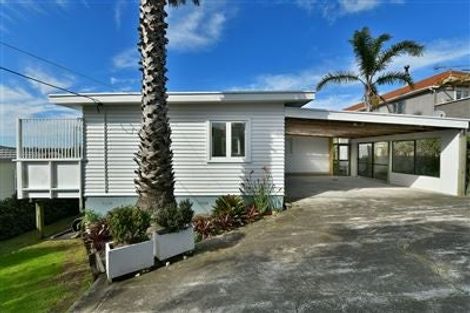 Photo of property in 1219 Whangaparaoa Road, Gulf Harbour, Whangaparaoa, 0930
