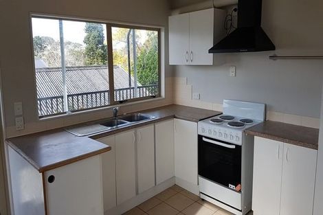 Photo of property in 8a Blockhouse Bay Road, Avondale, Auckland, 1026