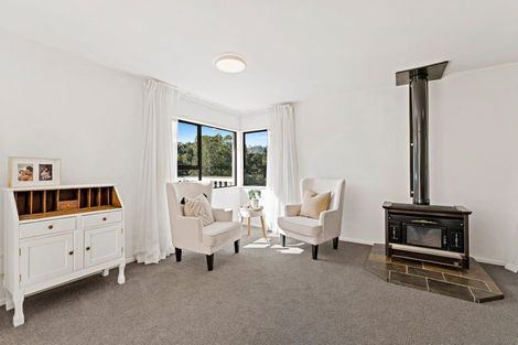 Photo of property in 14 Awaruku Road, Torbay, Auckland, 0630