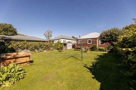 Photo of property in 36 Olliviers Road, Phillipstown, Christchurch, 8011