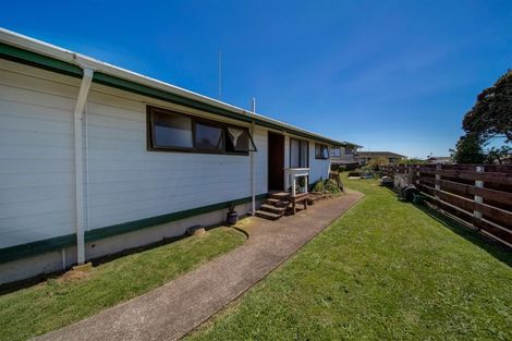 Photo of property in 16d Trimble Place, Bell Block, New Plymouth, 4312