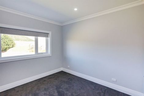 Photo of property in 52 Highland View Drive, Tokomaru, Palmerston North, 4474