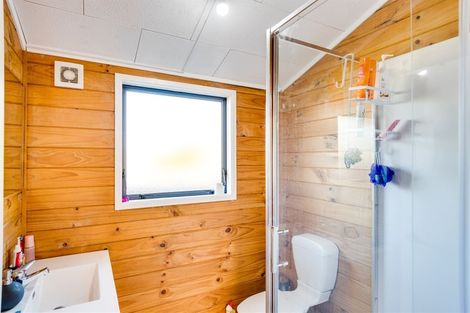 Photo of property in 42 Bledisloe Road, Maraenui, Napier, 4110