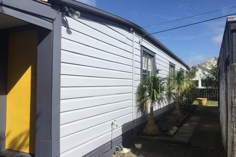 Photo of property in 17 Cranley Street, Dargaville, 0310