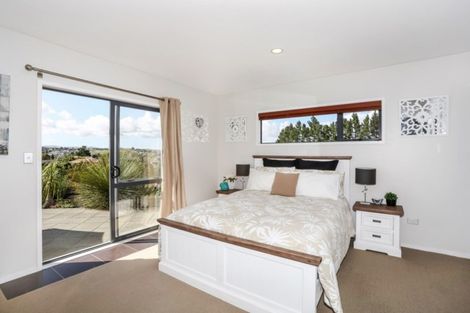 Photo of property in 107 Butcher Road, Pukekohe, 2120