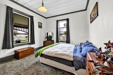 Photo of property in 1 Campbell Street, Hawera, 4610