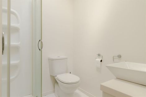 Photo of property in 30 Bevington Street, Avonhead, Christchurch, 8042