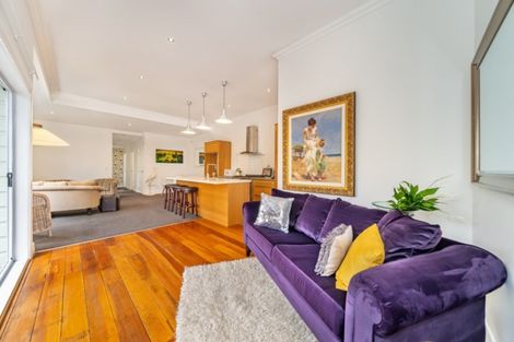 Photo of property in 16 Oriental Street, Petone, Lower Hutt, 5012