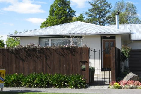 Photo of property in 33 Strachan Place, Rangiora, 7400