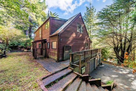 Photo of property in 122 Plateau Road, Te Marua, Upper Hutt, 5018