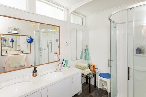 Photo of property in 22 Gaddums Hill Road, Outer Kaiti, Gisborne, 4010