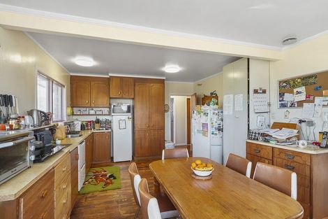 Photo of property in 24 Springfield Crescent, Enderley, Hamilton, 3214