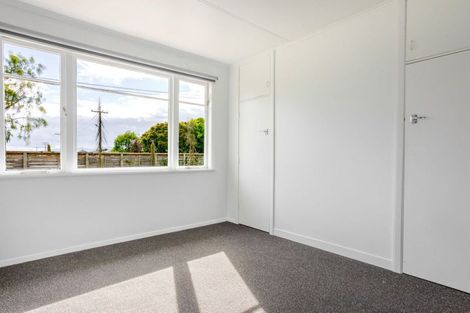 Photo of property in 43 Swinburn Street, Dannevirke, 4930