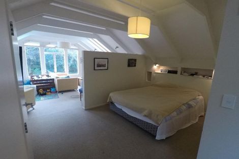 Photo of property in 123a Glenmore Street, Kelburn, Wellington, 6012