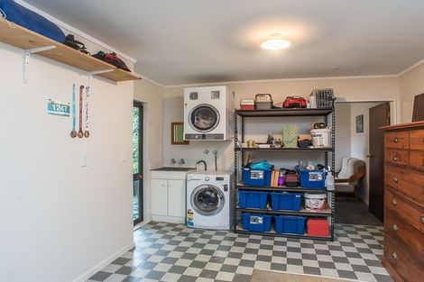 Photo of property in 21 Huia Street, Waikanae, 5036